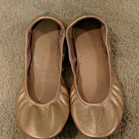 Tieks Shoes - Rose Gold Tieks, size 9